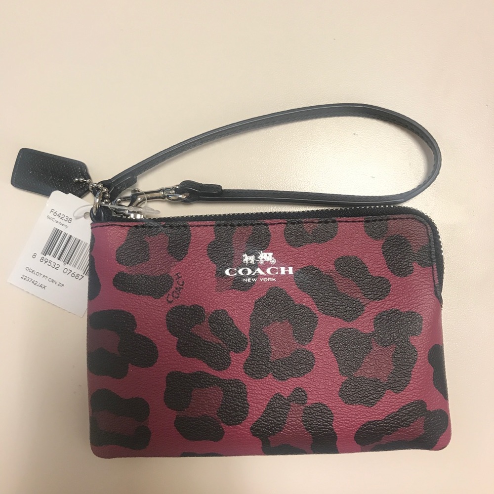 Coach wristlet NWT!